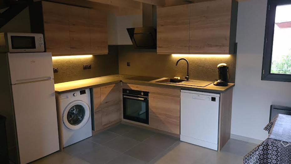 Le Toit Du Cambre D'Aze Apartment Saint Pierre dels Forcats Bagian luar foto